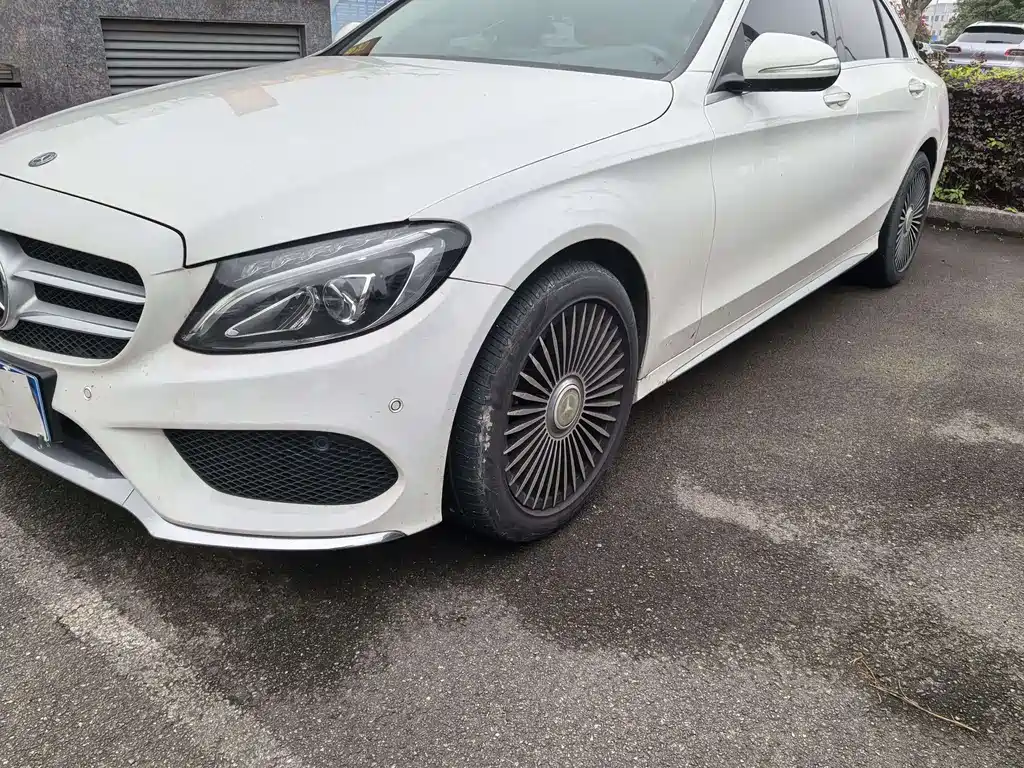 Mercedes-Benz C-Class 2017
