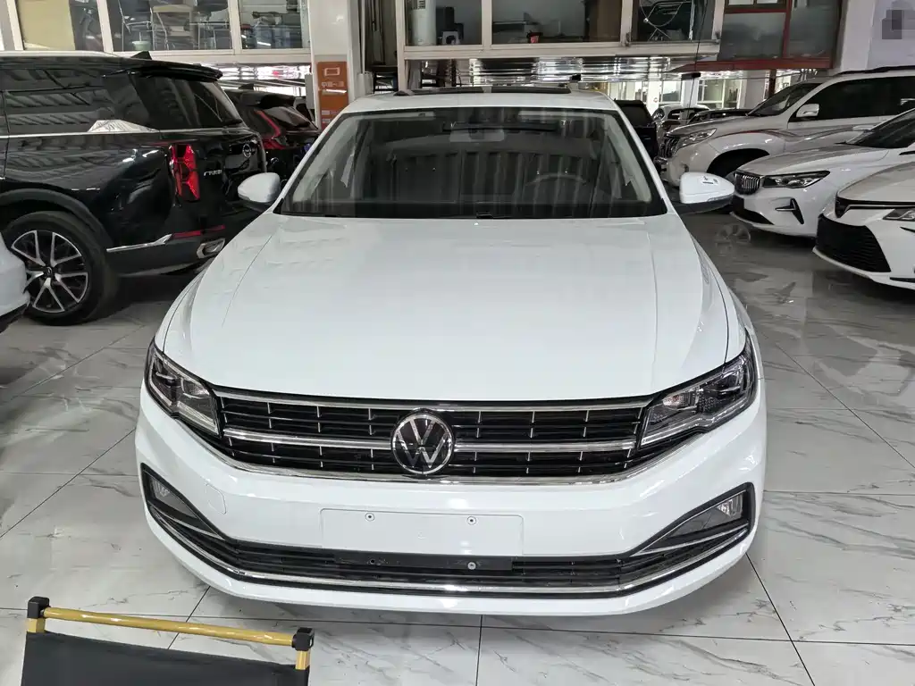 Volkswagen Bora 2022