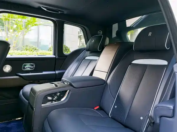 Rolls-Royce Cullinan 2023