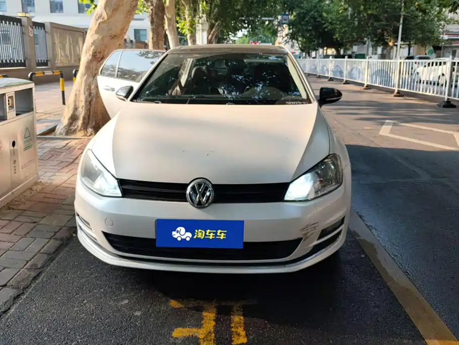 Volkswagen Golf 2014