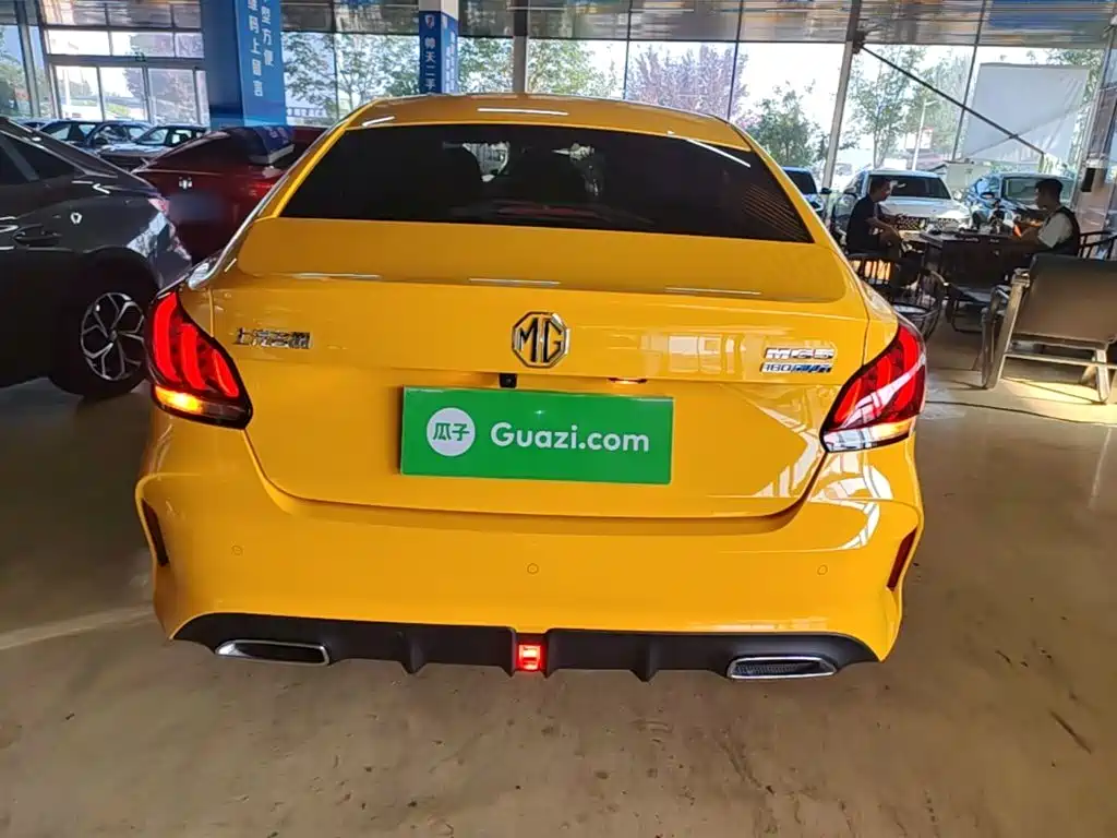 MG MG5 2023