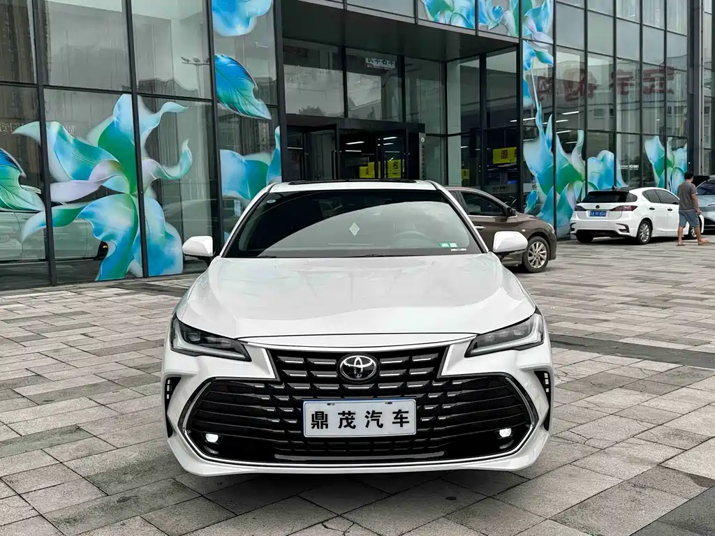 Toyota Avalon 2024