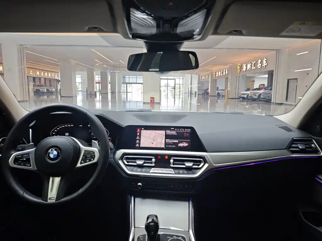 BMW 3 Series 2021 — фото 14