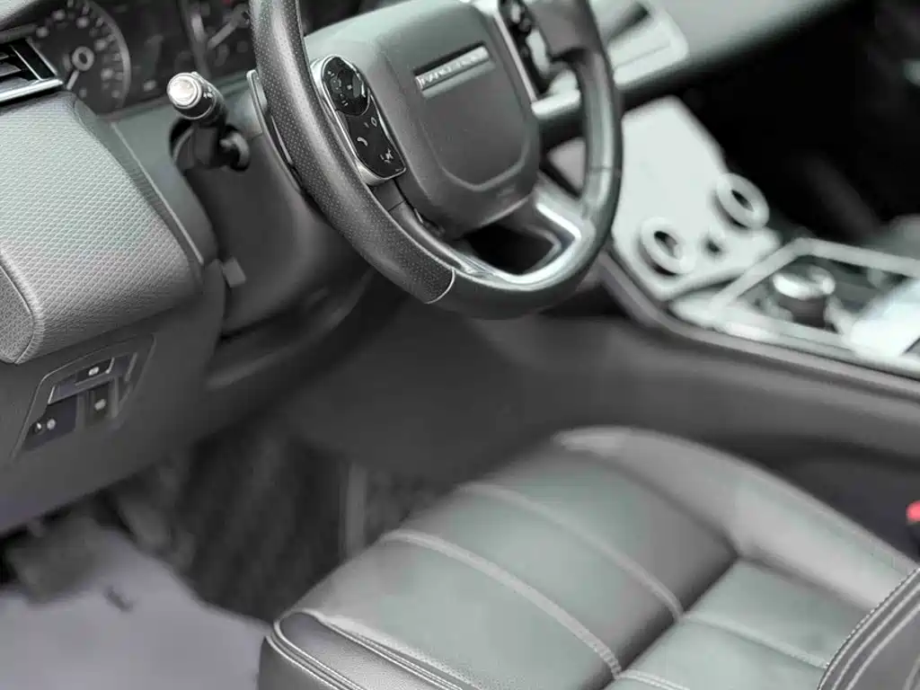 Land Rover Velar 2018 — фото 14
