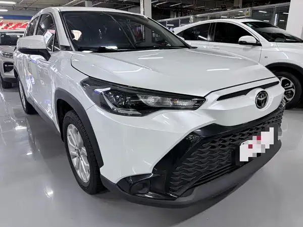 Toyota Frontlander 2023