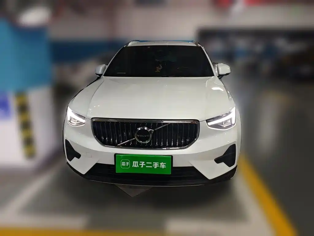 Volvo XC40 2023