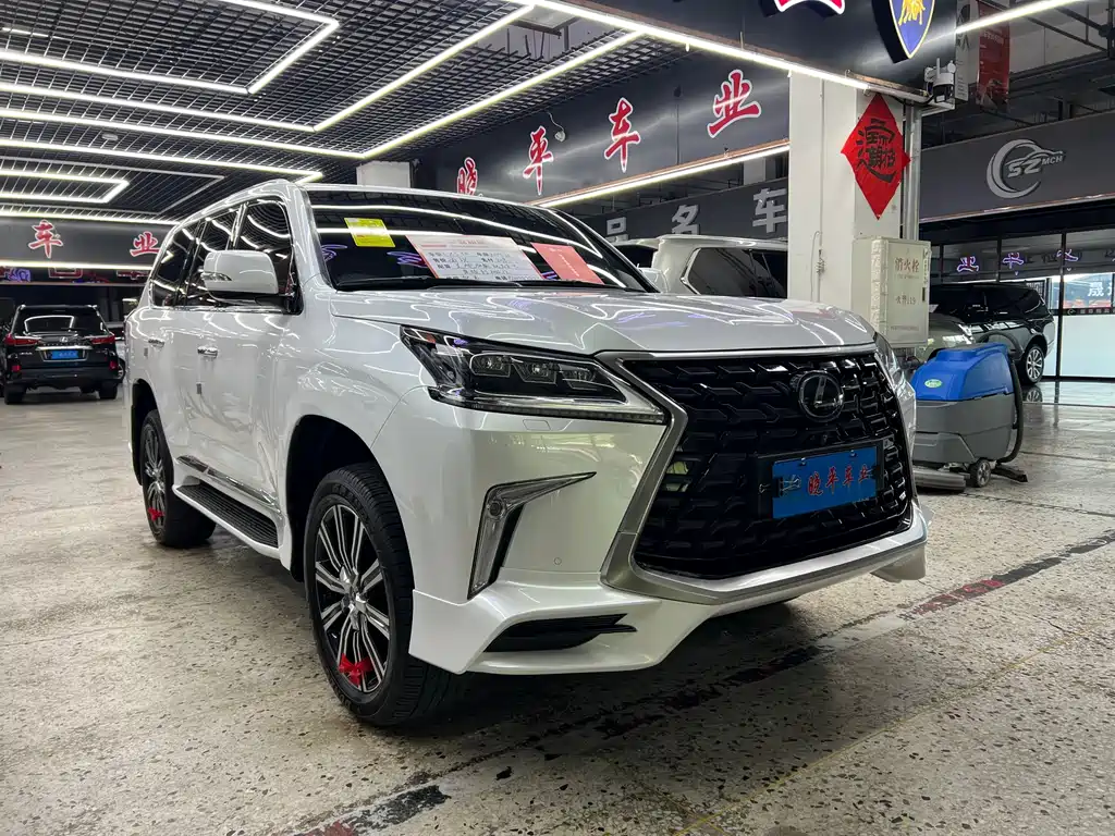 Lexus LX 2019 — фото 5
