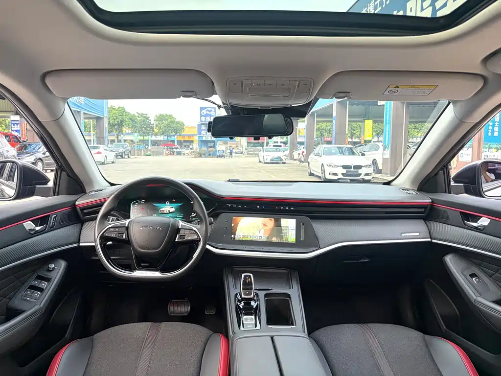 Dongfeng Yixuan MAX 2022 — фото 16
