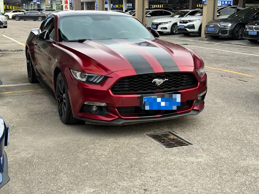 Ford Mustang 2017 — фото 3
