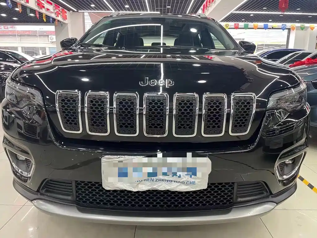 Jeep Cherokee 2019 — фото 2
