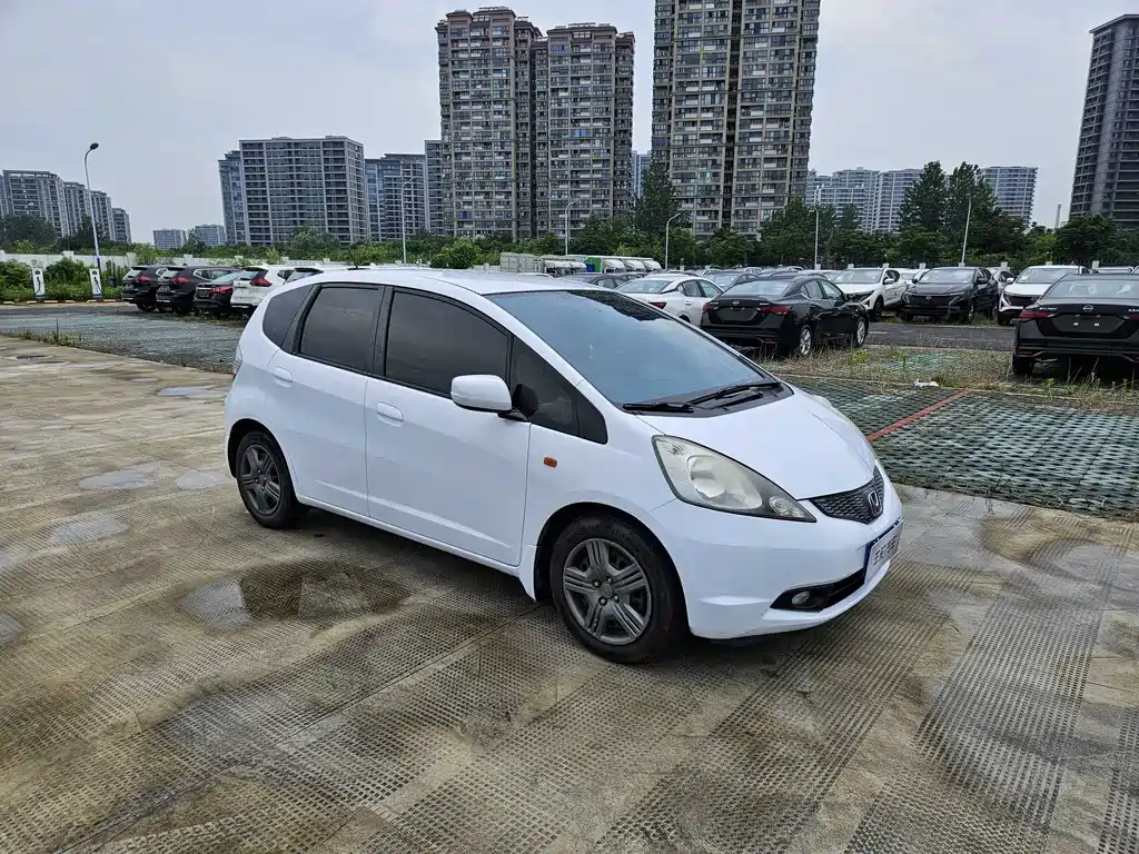 Honda Fit 2009 — фото 13