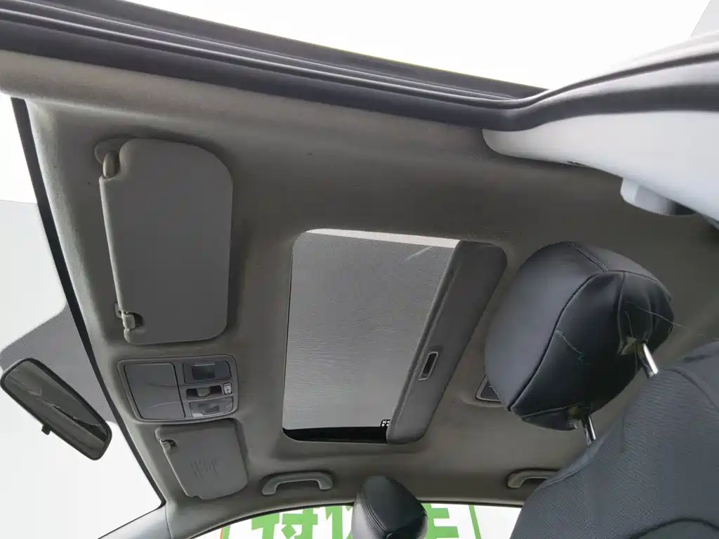Hyundai ix35 2015 — фото 14