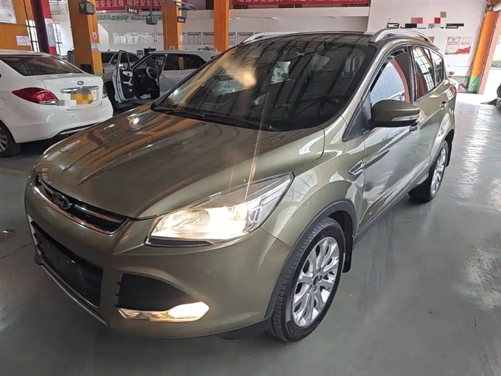 Ford Kuga 2014