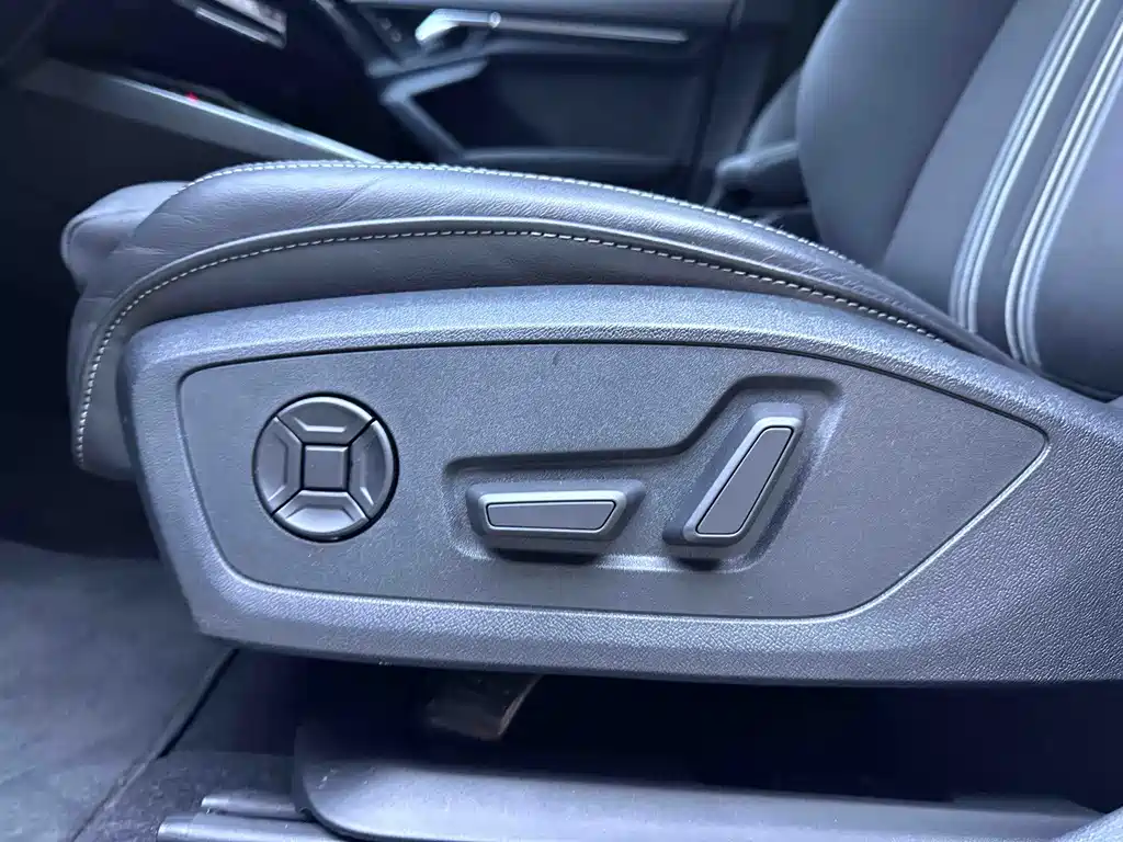 Audi A3 2022 — фото 17