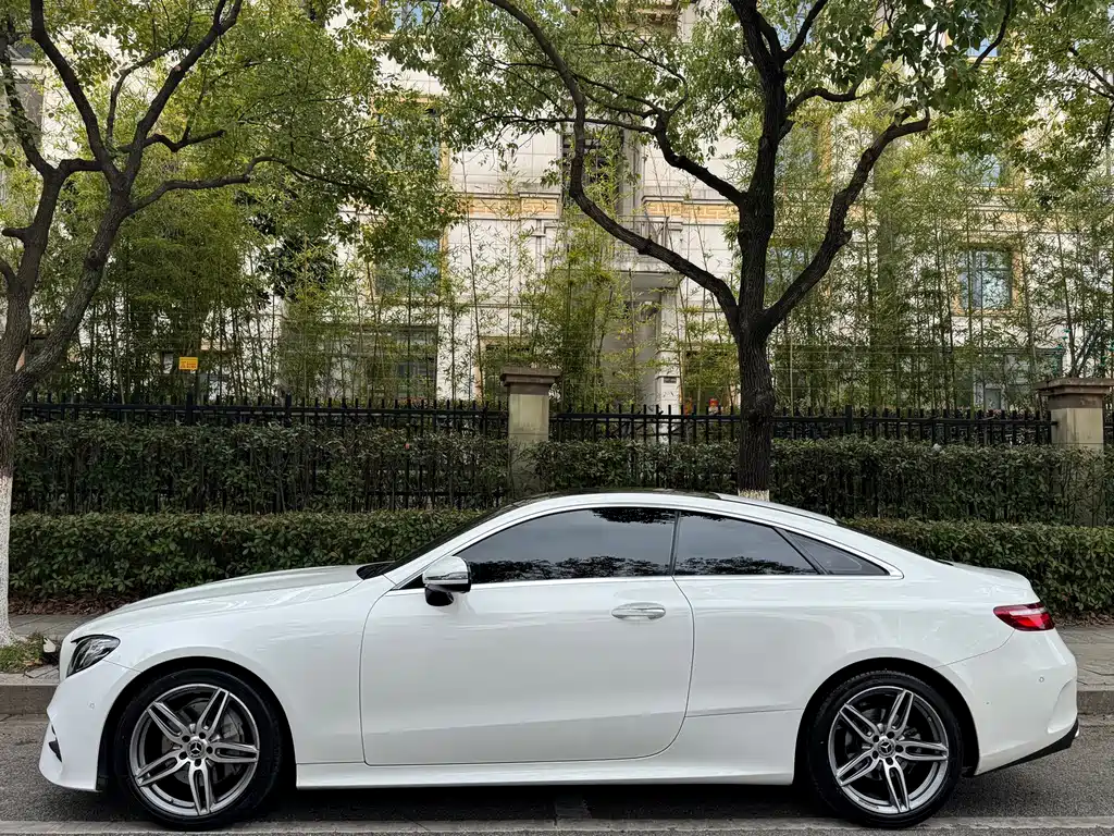 Mercedes-Benz E-Class 2021 — фото 3