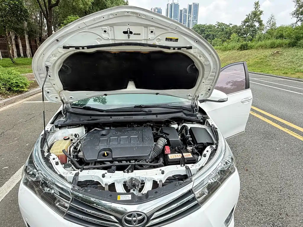 Toyota Corolla 2016 — фото 14