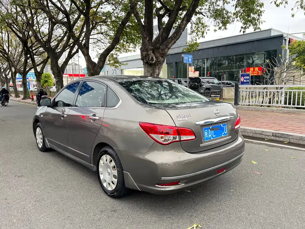 Nissan Sylphy 2016 — фото 4
