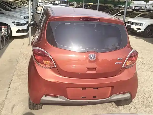 Changan BenBen 2015