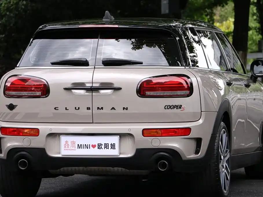 MINI Clubman 2023 — фото 4