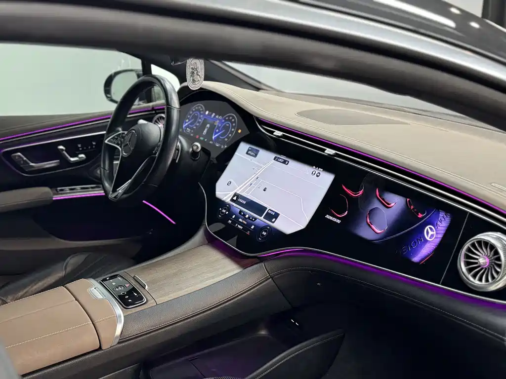 Mercedes-Benz EQS 2024 — фото 22