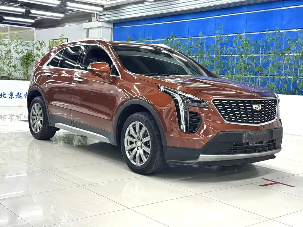 Cadillac XT4 2018 — фото 3