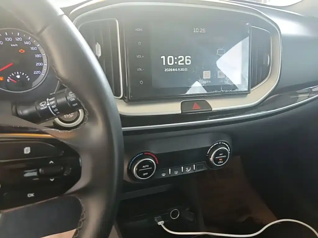 Kia KX1 2020 — фото 13