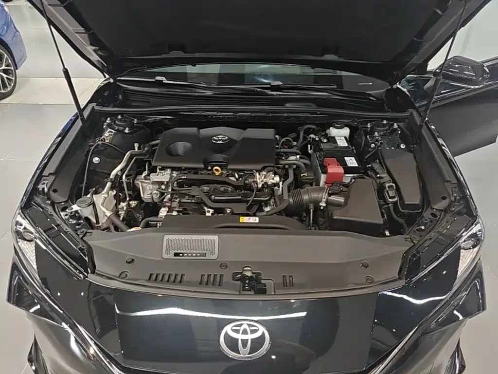 Toyota Camry 2024 — фото 16