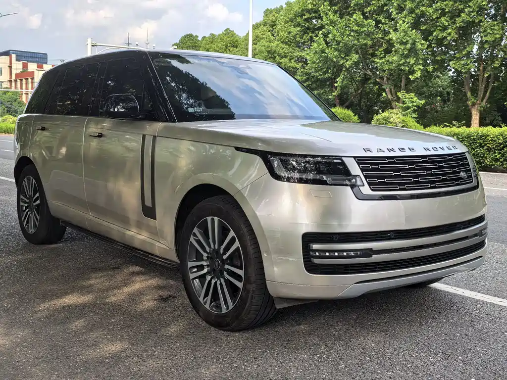 Land Rover Range Rover 2023 — фото 2