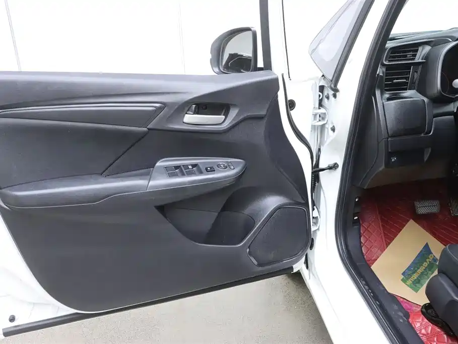 Honda Fit 2019 — фото 11