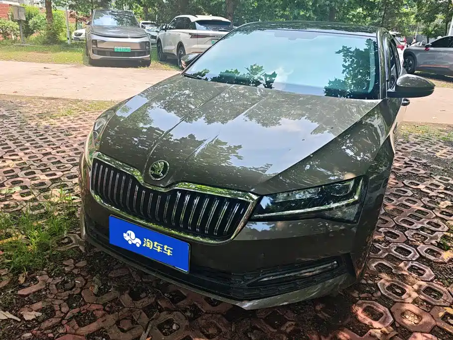 Skoda Superb 2020