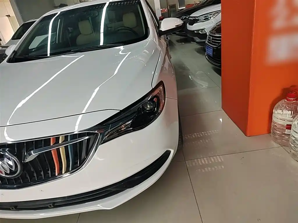 Buick Excelle 2019 — фото 24