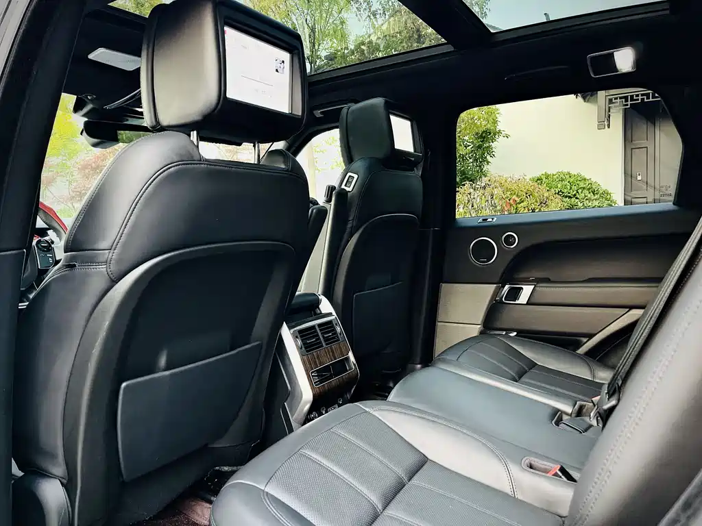 Land Rover Sport 2018 — фото 15