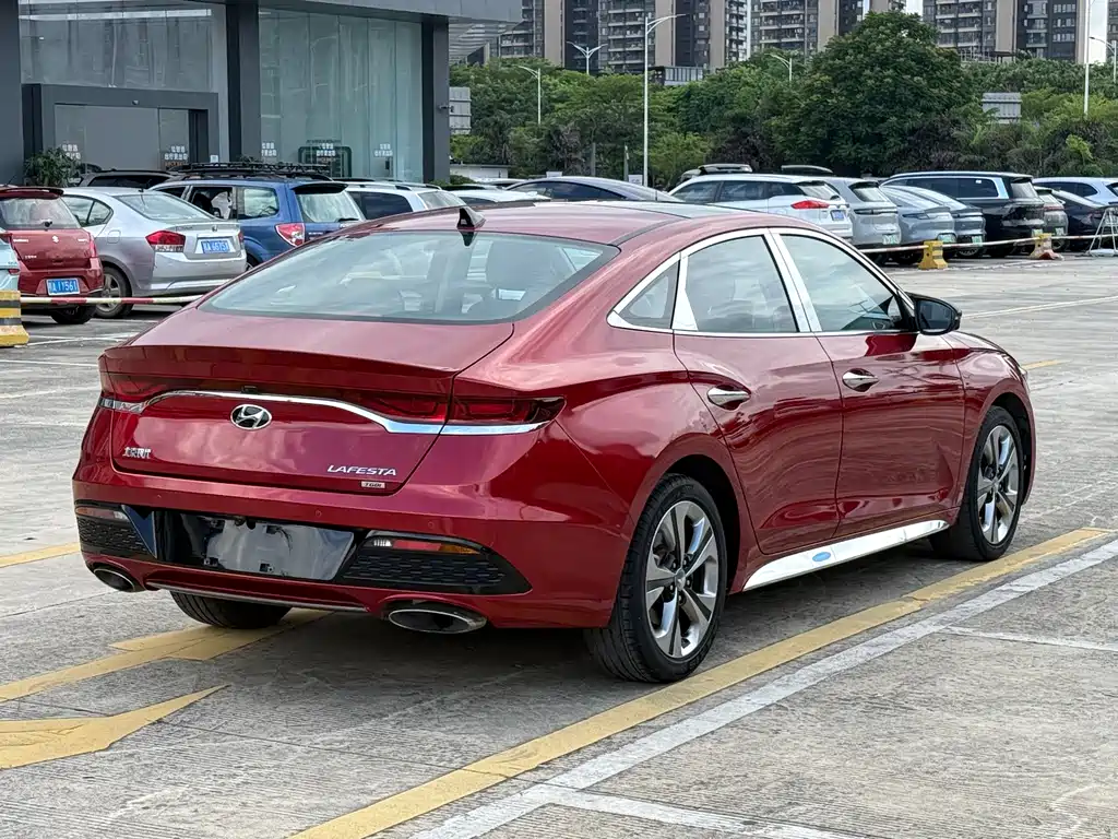 Hyundai Festa 2019 — фото 11