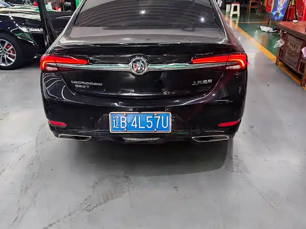 Buick LaCrosse 2021