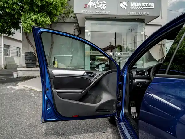 Volkswagen Golf 2011