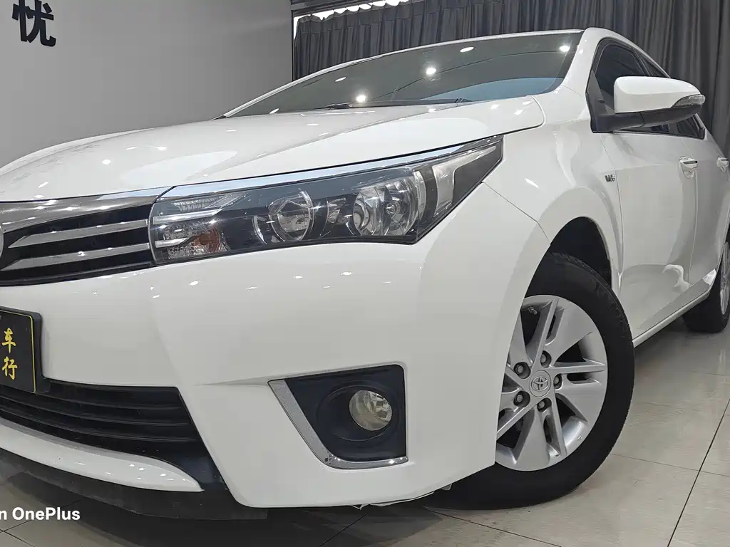 Toyota Corolla 2015