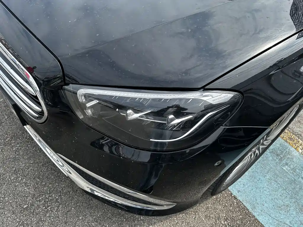 Mercedes-Benz E-Class 2023 — фото 4