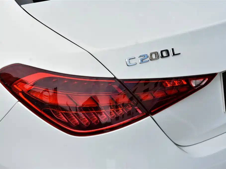 Mercedes-Benz C-Class 2022 — фото 13