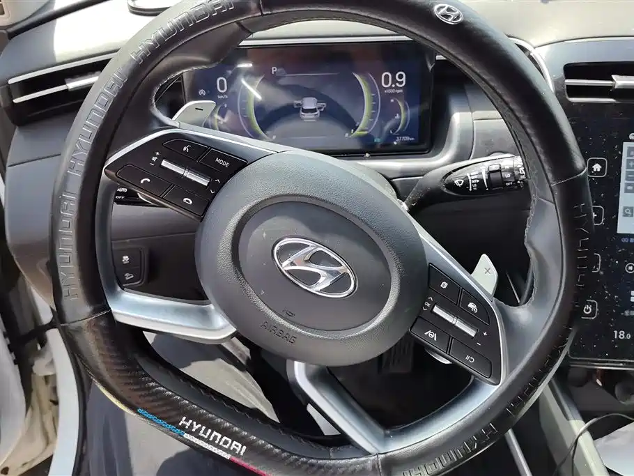 Hyundai Tucson 2022 — фото 15