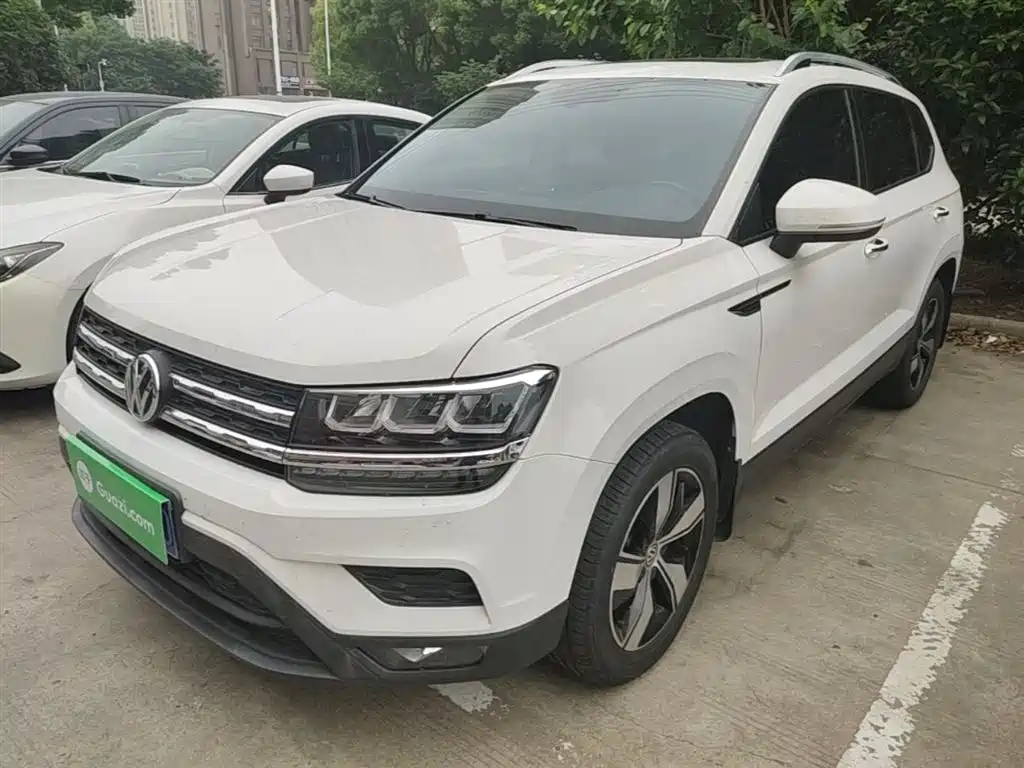 Volkswagen Tharu 2020 — фото 1