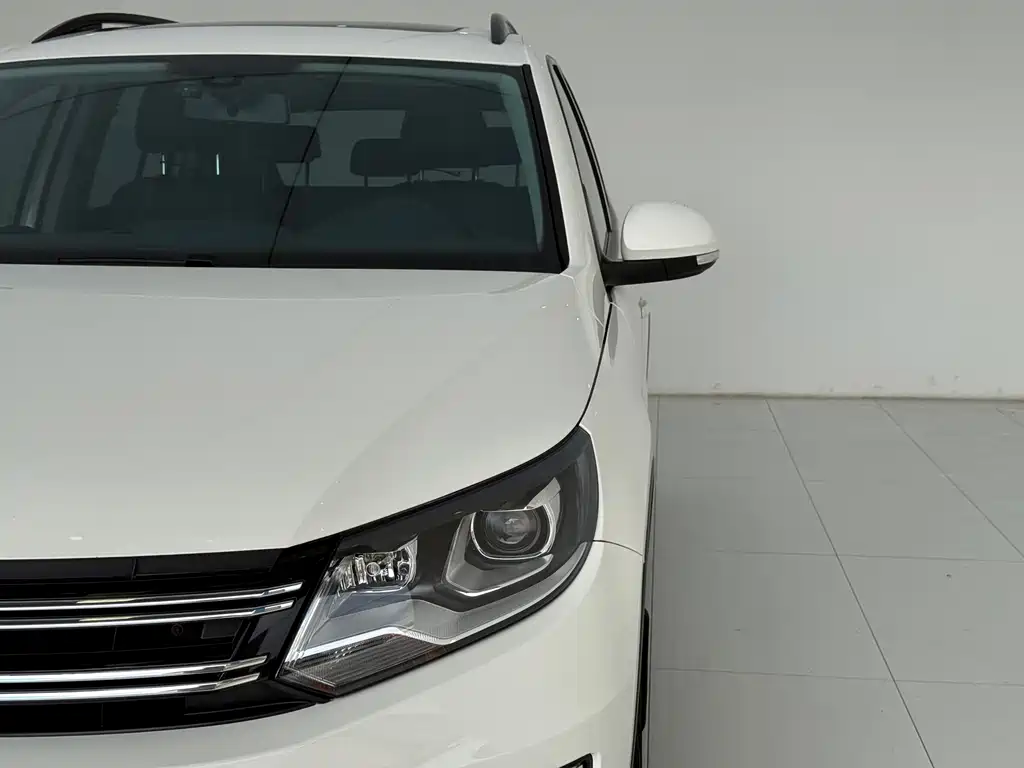 Volkswagen Tiguan 2019 — фото 3