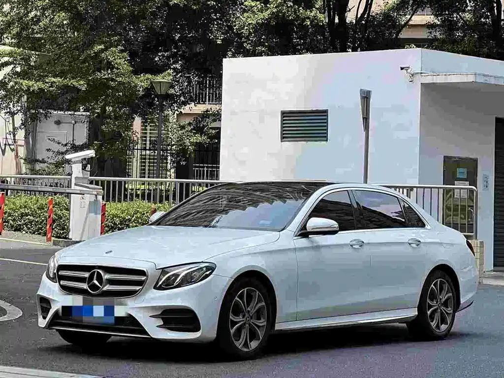 Mercedes-Benz E-Class 2020 — фото 2