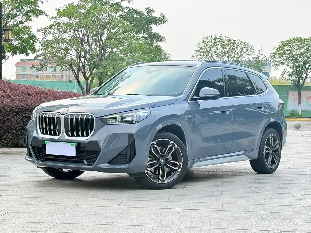 BMW X1 2024 — фото 1