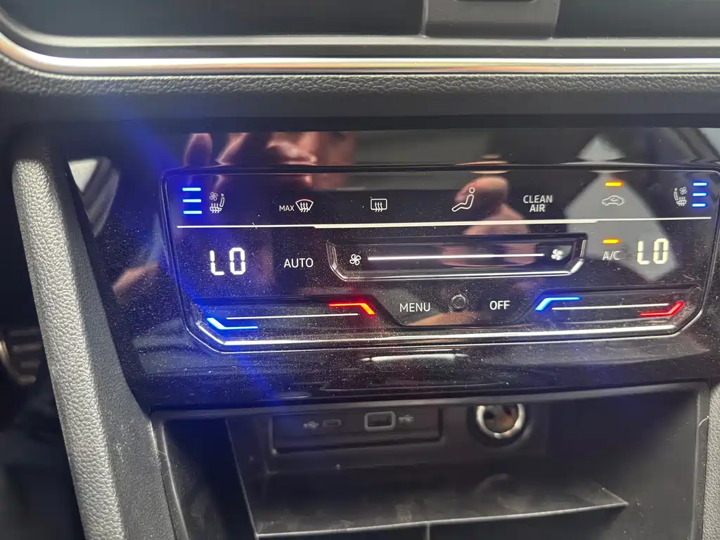 Volkswagen Tiguan L 2023 — фото 16