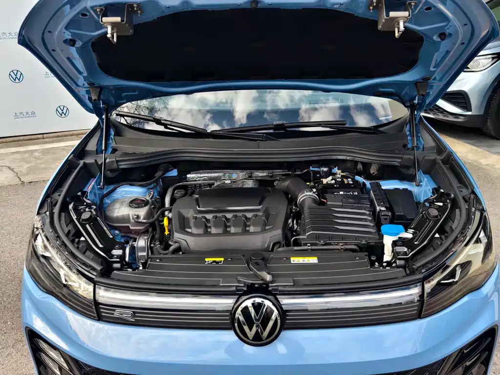 Volkswagen Tiguan L 2024