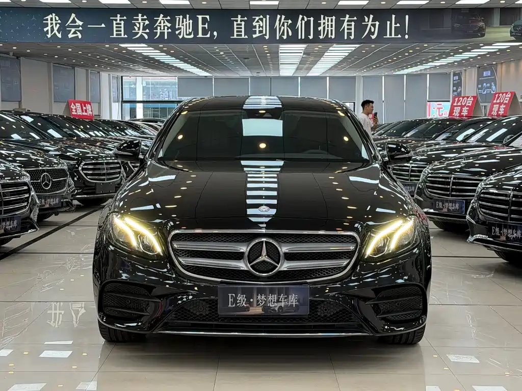 Mercedes-Benz E-Class 2016 — фото 1