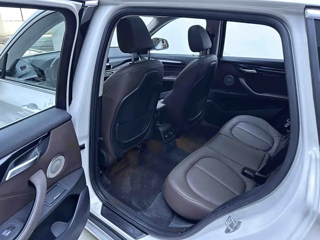 BMW X1 2022 — фото 10