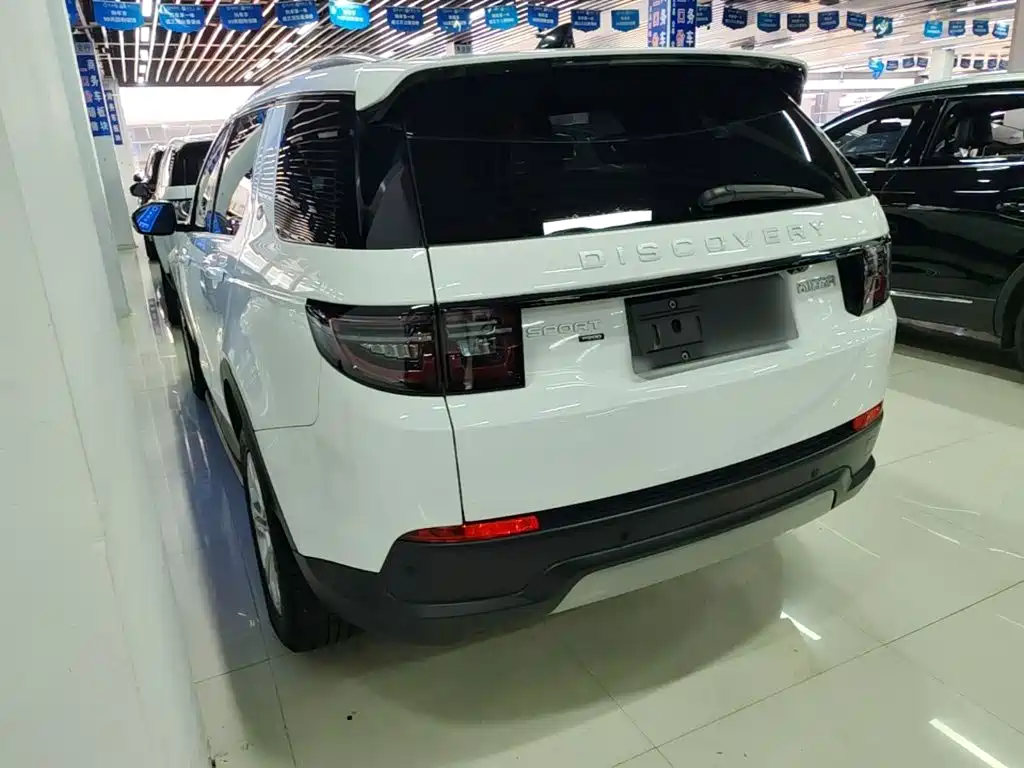 Land Rover Discovery Sport 2021 — фото 5