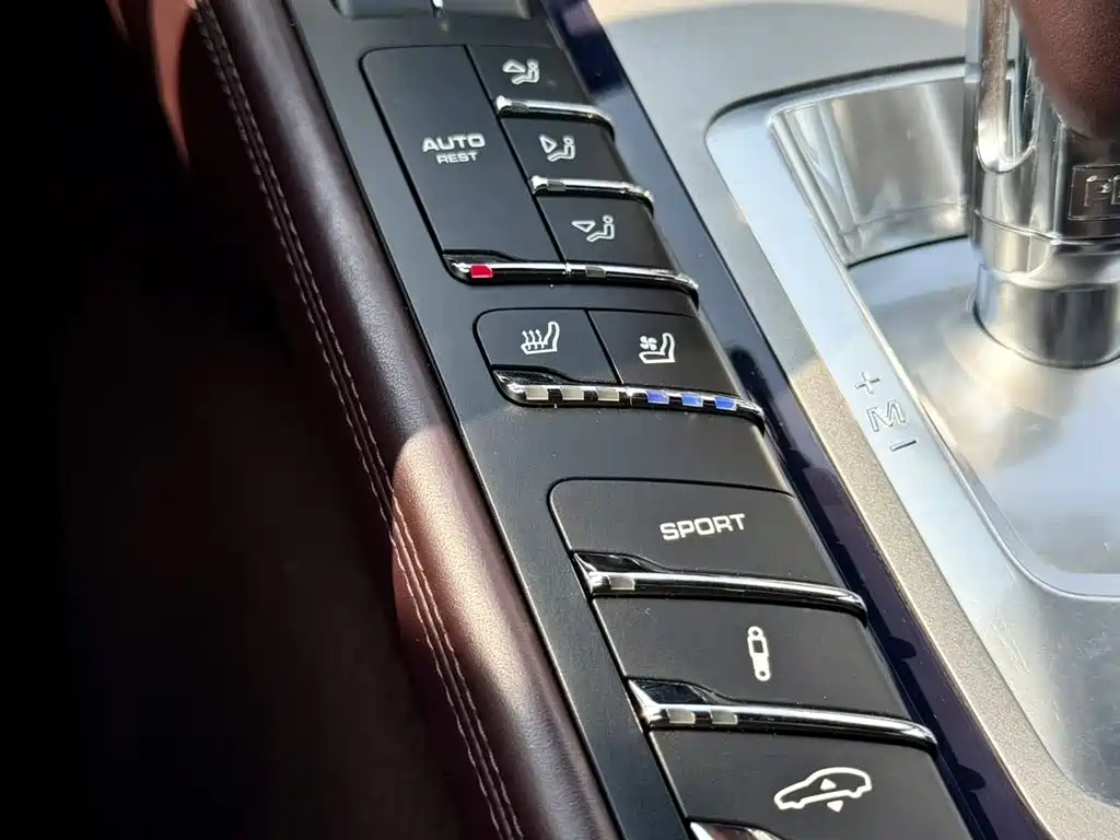 Porsche Panamera 2014 — фото 6