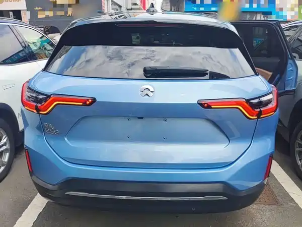 NIO ES6 2020